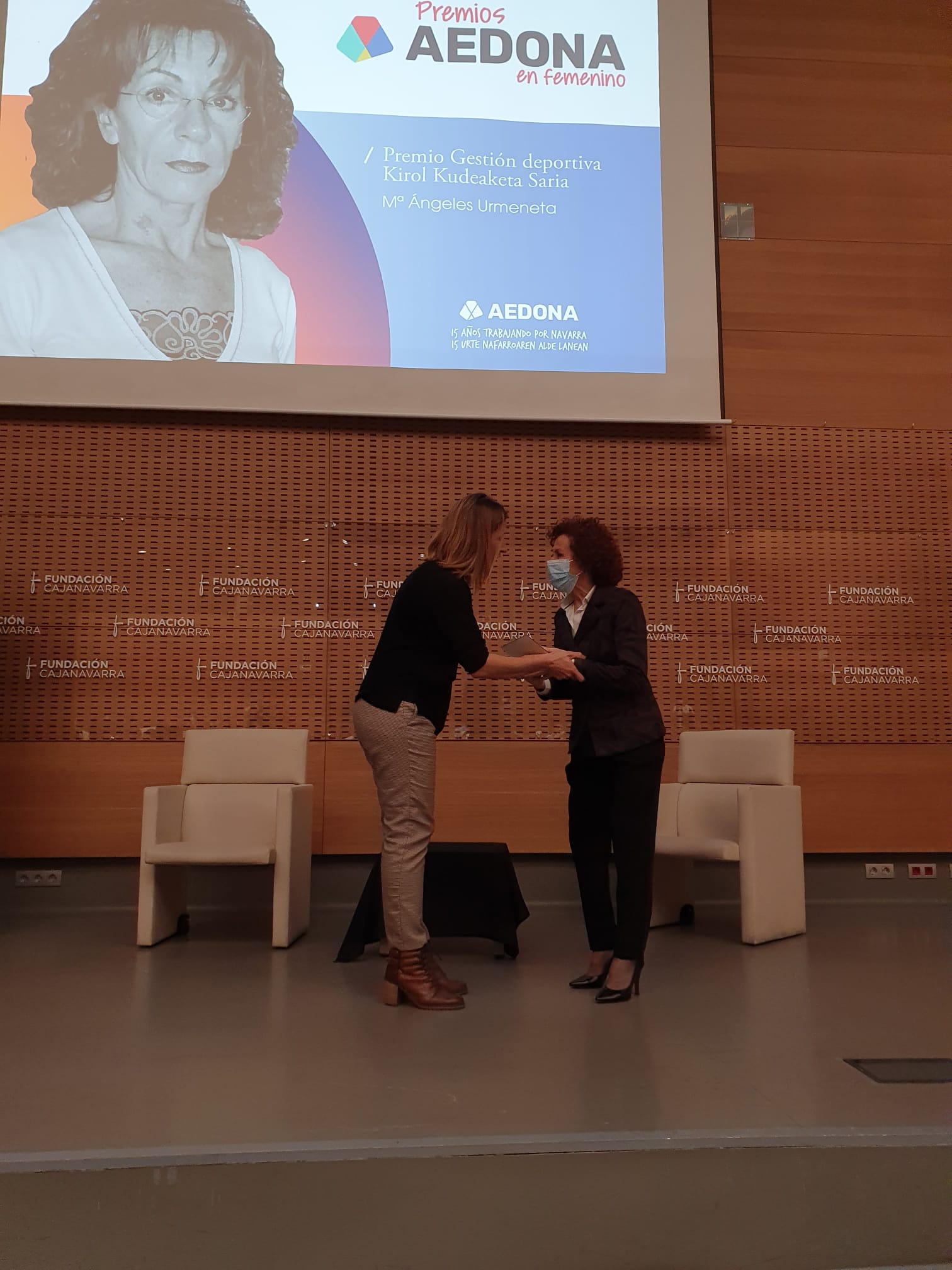 Doble reconocimiento para Mª Ángeles Urmeneta